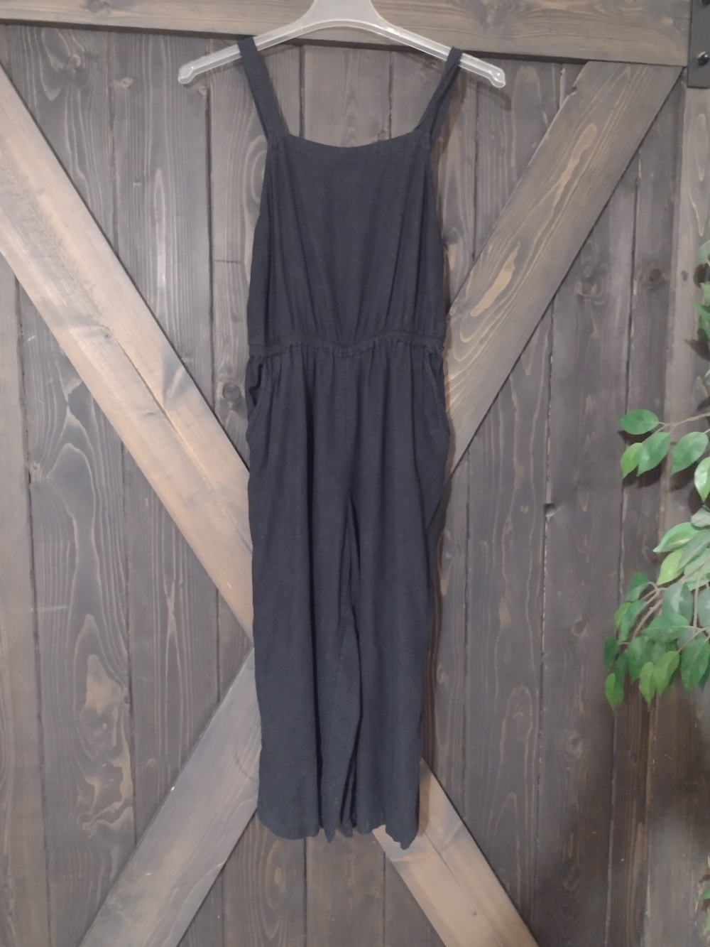 Old Navy Classic Black Cropped Wide-Leg Jumpsuit Sz Medium Elastic Waist